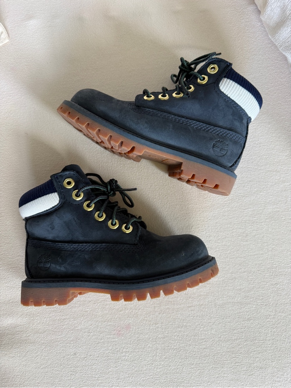 Timberland waterproof Kids Navy Black Boots Brown Soles White Collar size 10